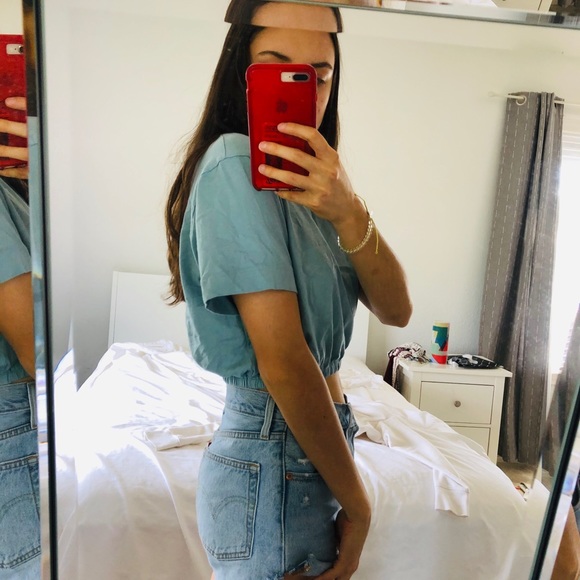 Blue Elastic Crop Top - Picture 2 of 4